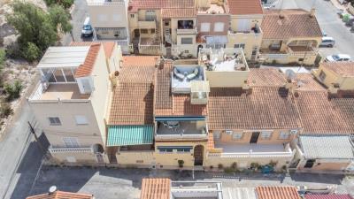 Terraced-Property-For-Sale-In-Costa-Blanca--26---Canva-