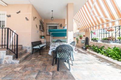 Villa-For-Sale-In-La-Marina--27---Portals-
