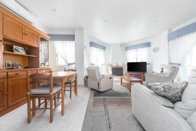 Detached-villa-for-sale-in-La-Marina--13---Portals-