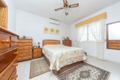Detached-villa-for-sale-in-La-Marina--16---Portals-