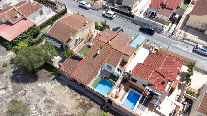 Image No.2-3 Bed Villa for sale