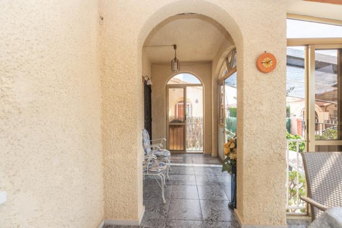 Image No.9-3 Bed Villa for sale