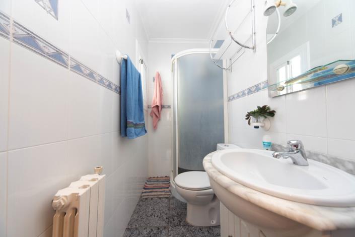 Image No.20-3 Bed Villa for sale