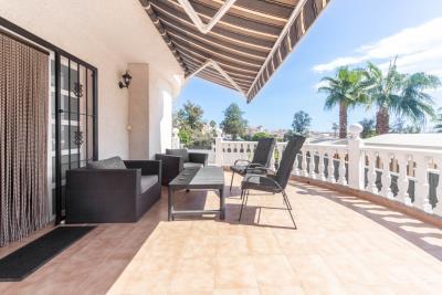 Detached-Property-for-sale-in-La-Marina--4---Portals-