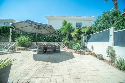 Detached-Property-for-sale-in-La-Marina--30---Portals-