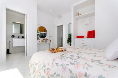 Villas-for-sale-in-Vistabella-Golf--18---Portals-