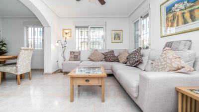 Houses-for-sale-in-Alicante--6---Portals-