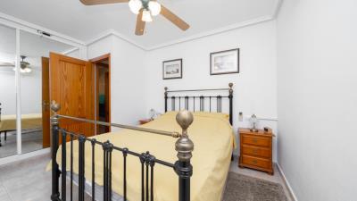 Houses-for-sale-in-Alicante--18---Portals-