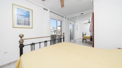 Houses-for-sale-in-Alicante--19---Portals-