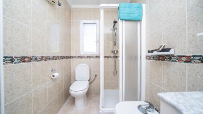 Houses-for-sale-in-Alicante--22---Portals-
