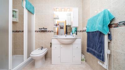 Houses-for-sale-in-Alicante--23---Portals-