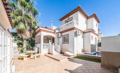 House-for-sale-in-Alicante--1---Portals-