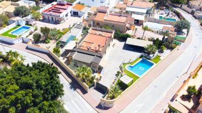 Detached-villa-for-sale-in-La-Marina--Costa-Blanca--1---Canva-