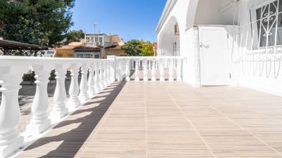 Terraced-Property-for-sale-in-La-Marina--3---Canva-