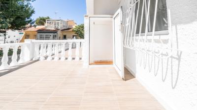Terraced-Property-for-sale-in-La-Marina--6---Canva-