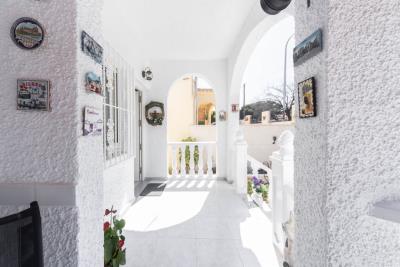 Detached-Property-for-sale-in-La-Marina--5---Canva-