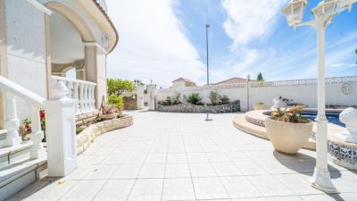 Detached-villa-for-sale-in-Alicante--5---Kyero-