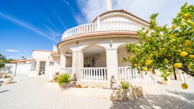 Detached-villa-for-sale-in-Alicante--6---Kyero-