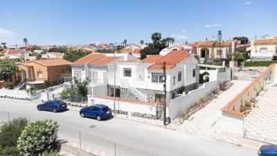 Detached-property-for-sale-in-Alicante--2---Portals-