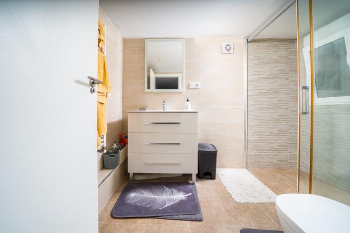 Image No.30-4 Bed Villa for sale