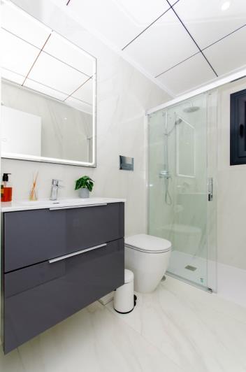 Image No.28-3 Bed Villa for sale