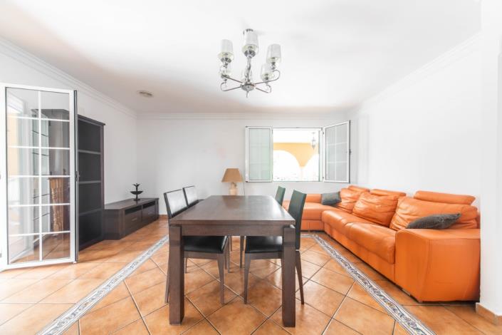 Image No.16-7 Bed Villa for sale