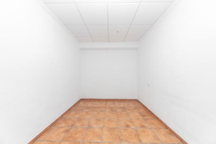 Image No.32-7 Bed Villa for sale