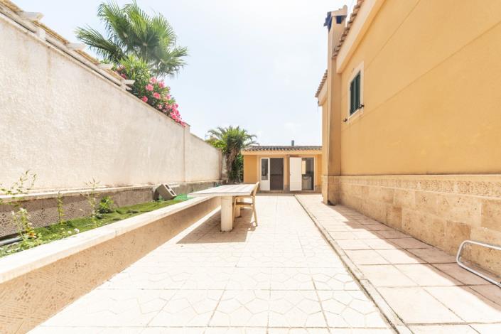 Image No.36-7 Bed Villa for sale