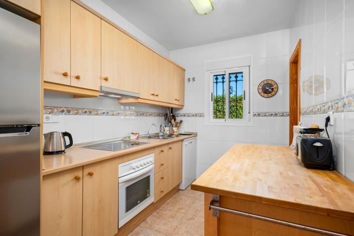 Image No.18-3 Bed Villa / Detached for sale