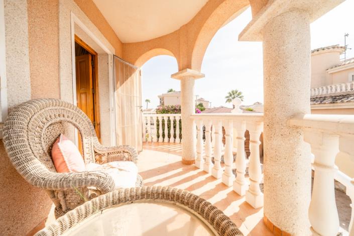 Image No.7-Villa de 4 chambres à vendre à La Marina