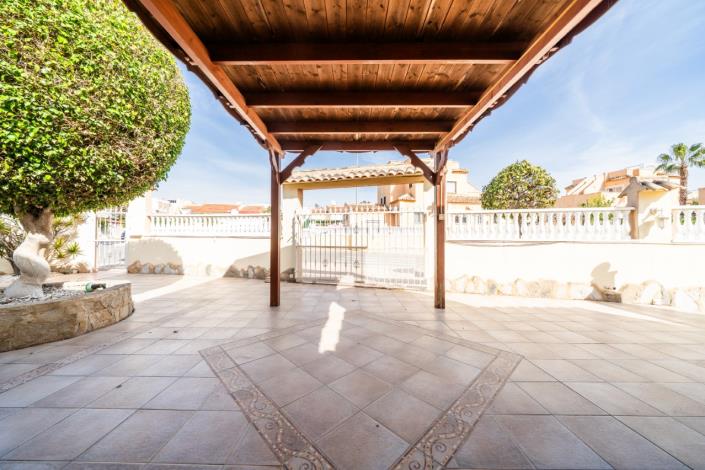 Image No.50-Villa de 4 chambres à vendre à La Marina