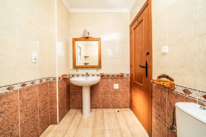 Image No.22-3 Bed Villa for sale