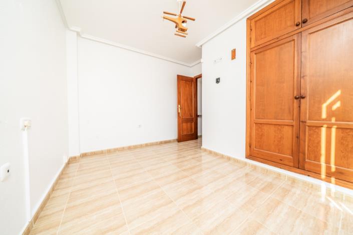 Image No.27-3 Bed Villa for sale