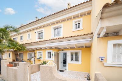 Property-for-sale-in-La-Marina--6---Portals-