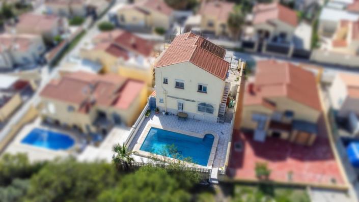 Image No.1-Villa / Détaché de 4 chambres à vendre à La Marina