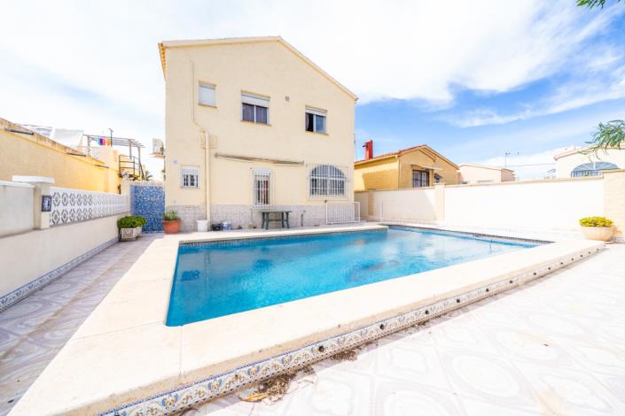 Image No.4-Villa / Détaché de 4 chambres à vendre à La Marina