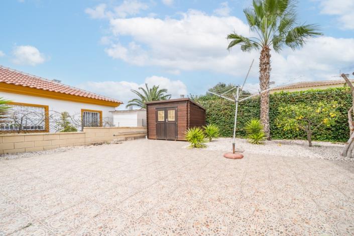 Image No.9-2 Bed Villa for sale