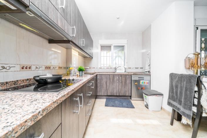 Image No.20-2 Bed Villa for sale