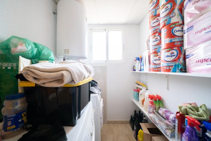 Image No.25-2 Bed Villa for sale