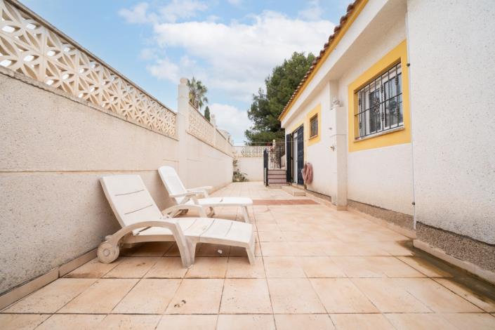 Image No.34-3 Bed Semi-Detached for sale