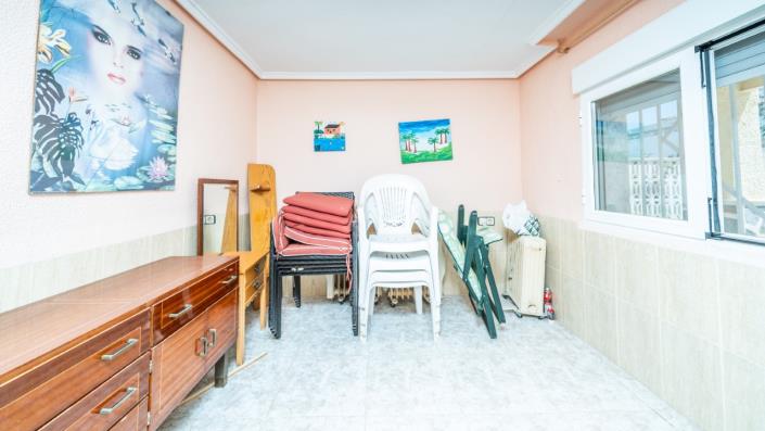 Image No.20-8 Bed Villa for sale