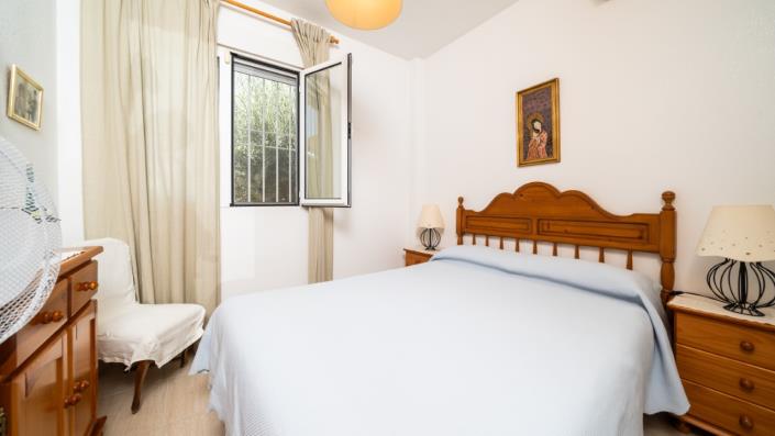 Image No.17-3 Bed Villa for sale