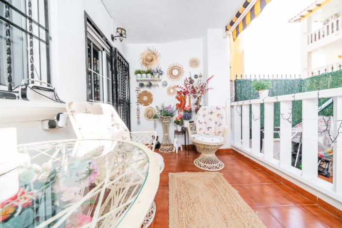 Image No.10-2 Bed Apartment for sale