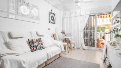 Apartment-for-sale-in-La-Marina--14---Portals-