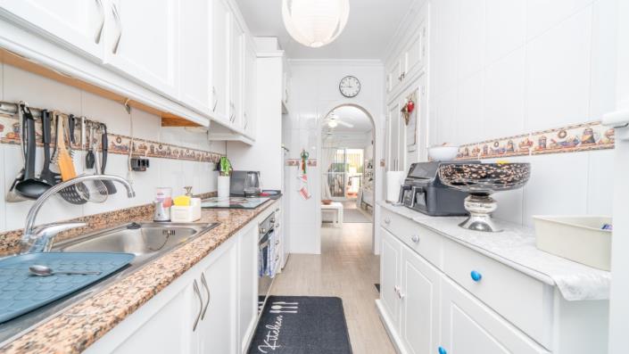 Image No.17-2 Bed Apartment for sale