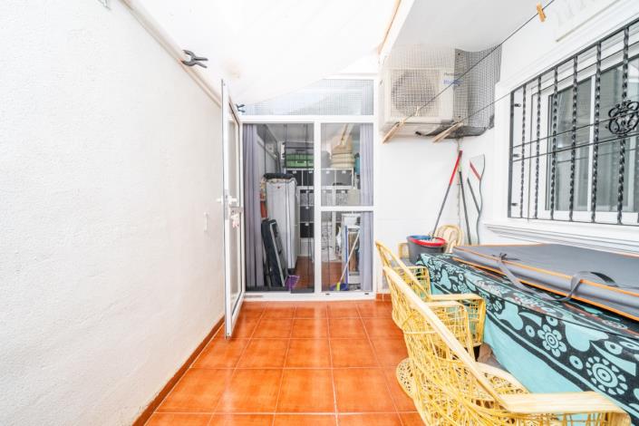 Image No.28-2 Bed Apartment for sale