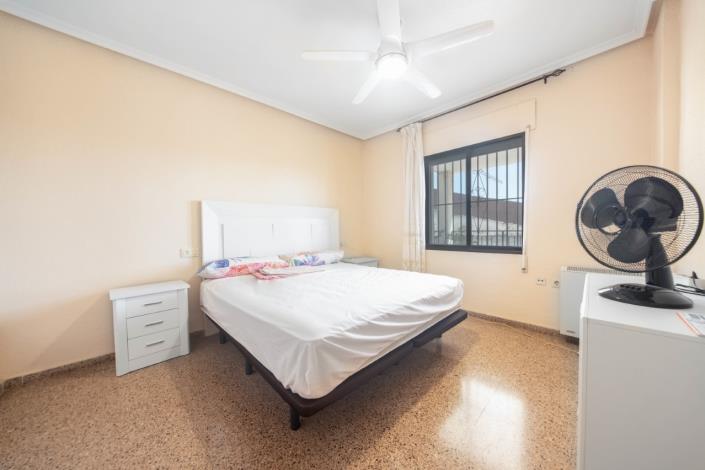 Image No.19-6 Bed Villa for sale