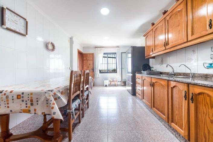 Image No.23-6 Bed Villa for sale