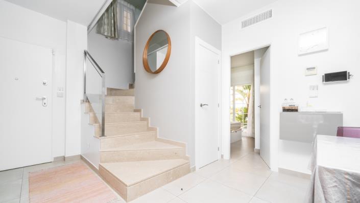 Image No.19-3 Bed Villa for sale