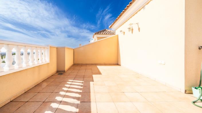 Image No.30-3 Bed Villa for sale